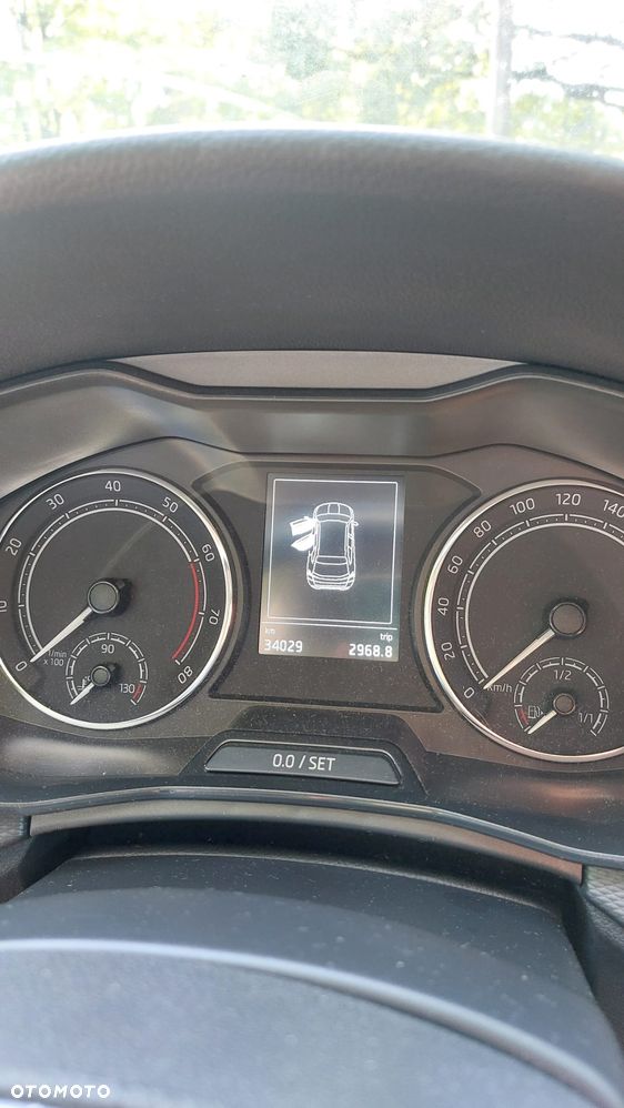 Skoda Kamiq 1.5 TSI Ambition - 8