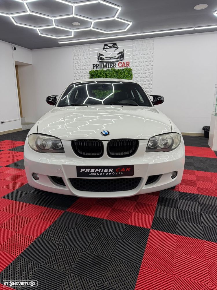 BMW 118 d Pack M - 3