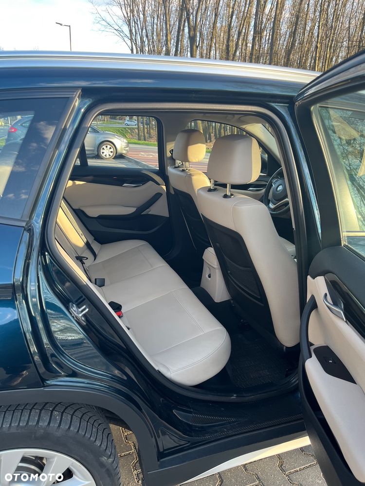 BMW X1 xDrive20d - 13