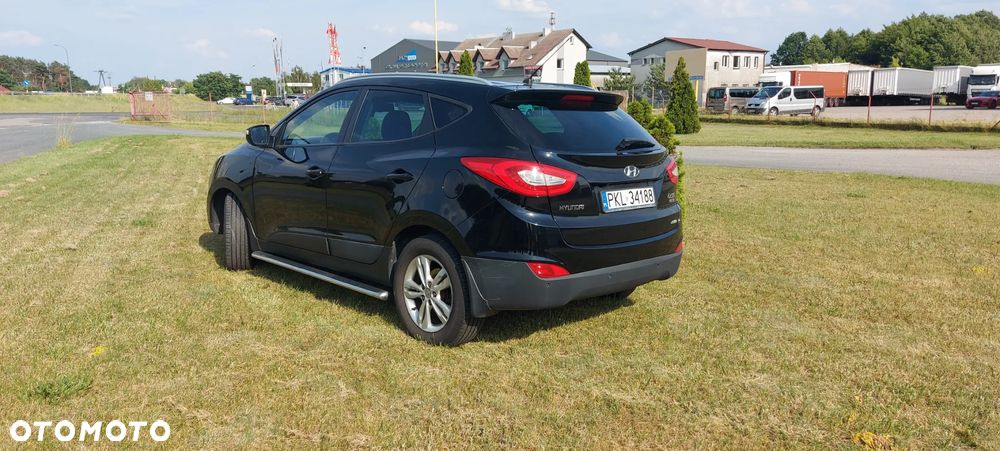 Hyundai ix35 2.0 CRDi Comfort 4WD - 2