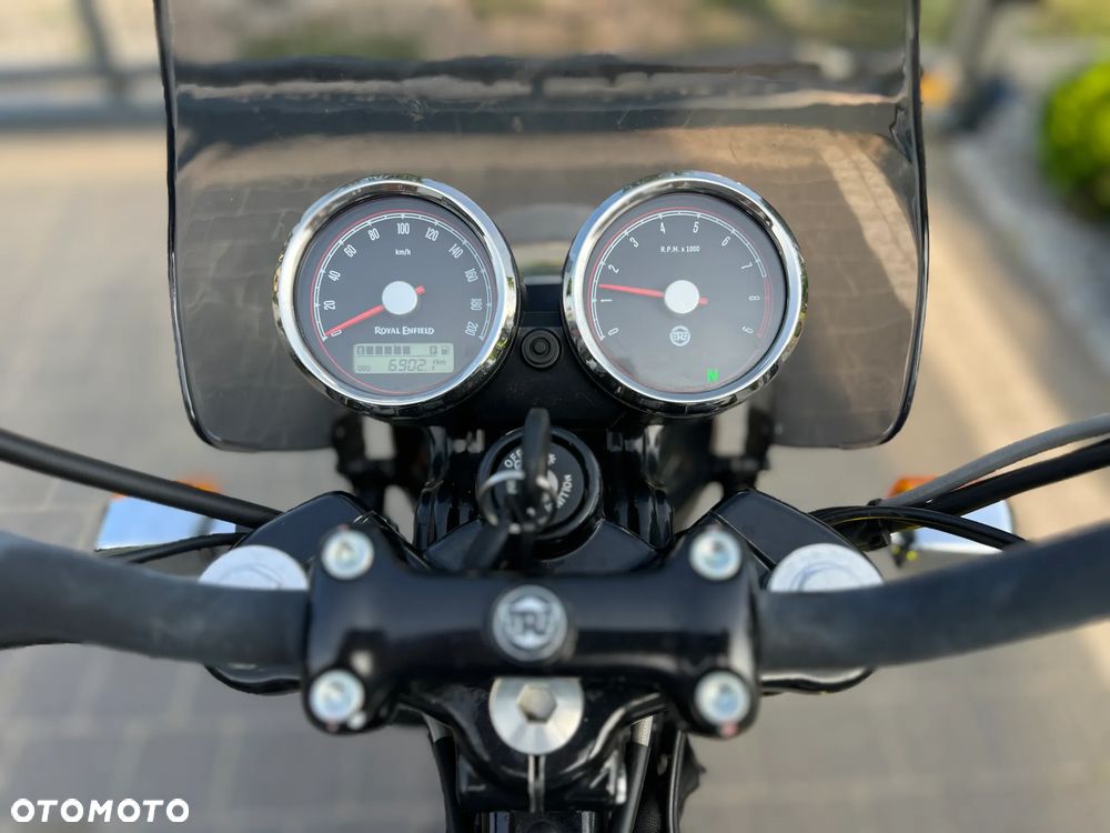 Royal Enfield Continental - 13