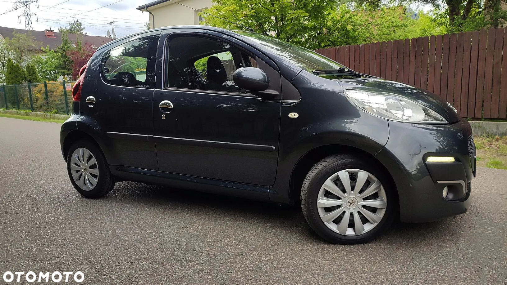 Peugeot 107 1.0 Trendy Euro5 - 10