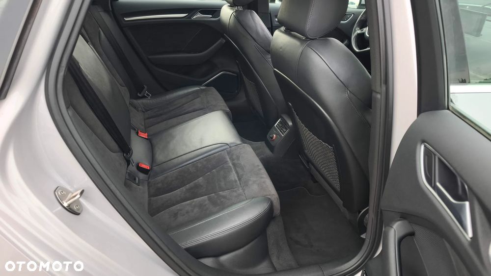 Audi A3 Limousine 2.0 TDI S line Sportpaket - 17