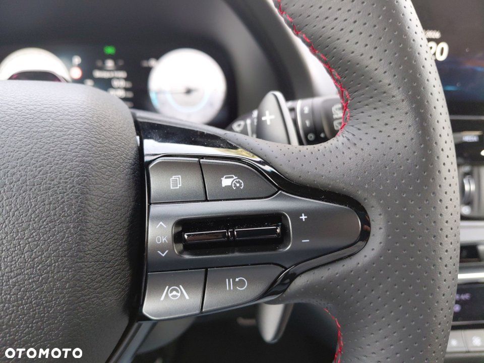 Hyundai i30 - 16