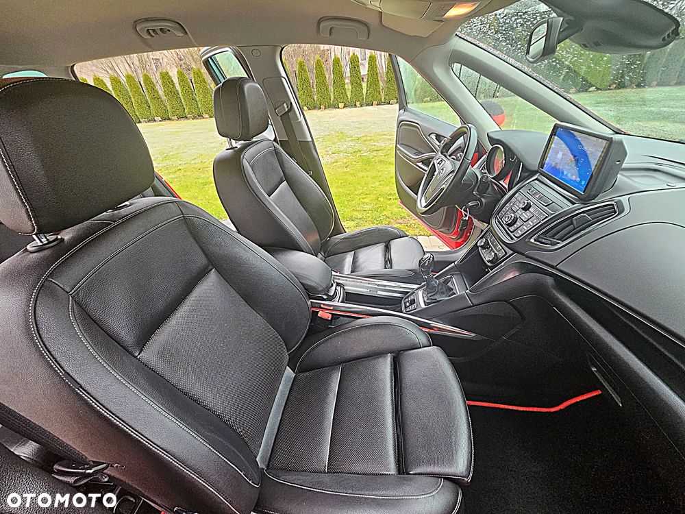 Opel Zafira - 29