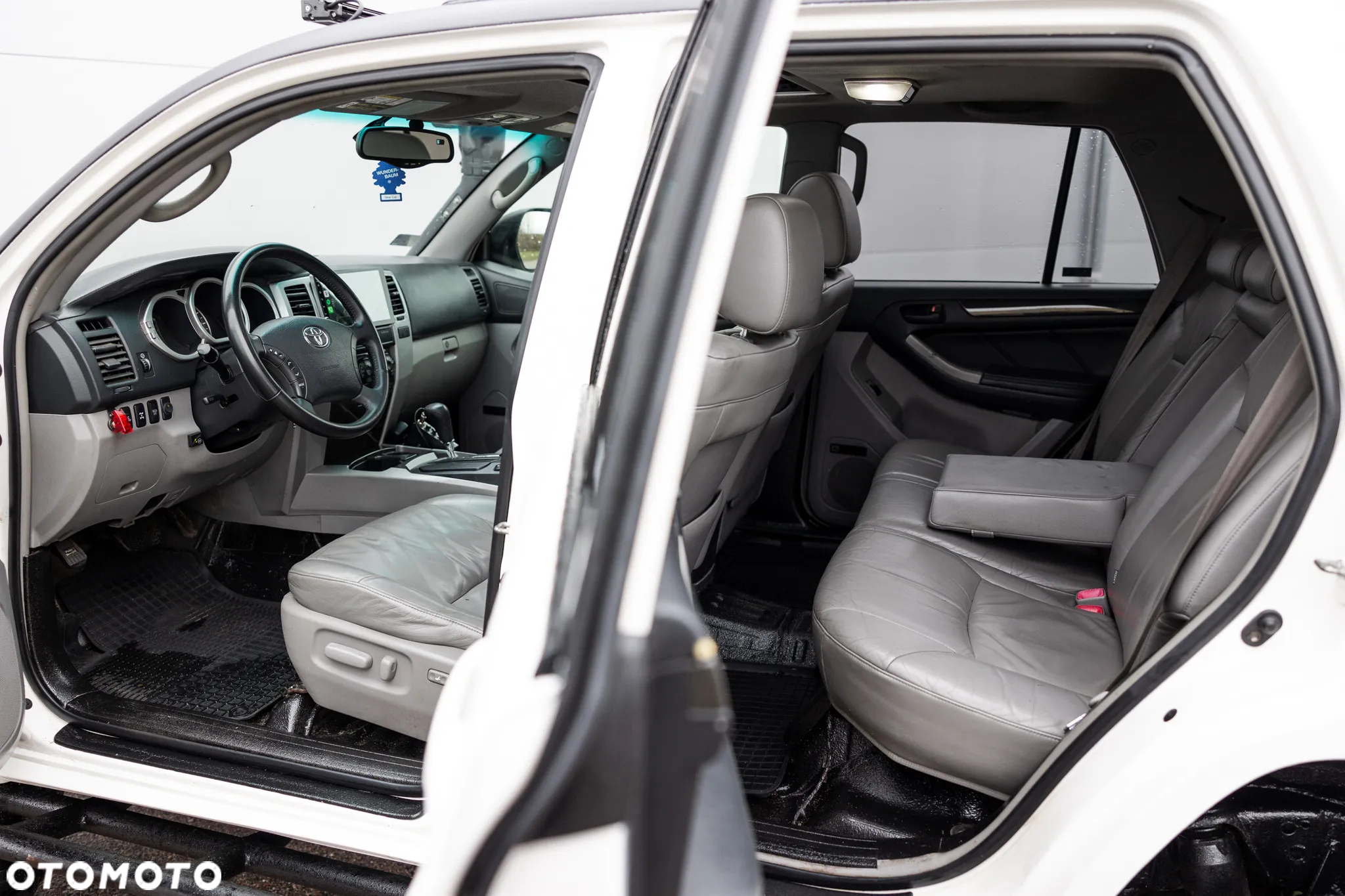 Toyota 4-Runner - 18