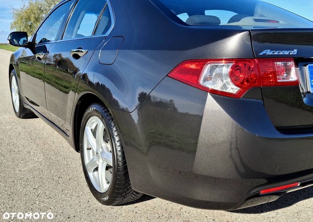 Honda Accord 2.0 Elegance - 20