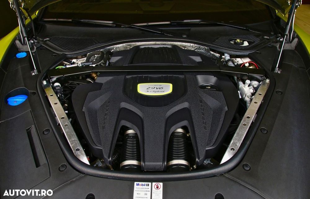 Porsche Panamera 4S E-Hybrid - 19