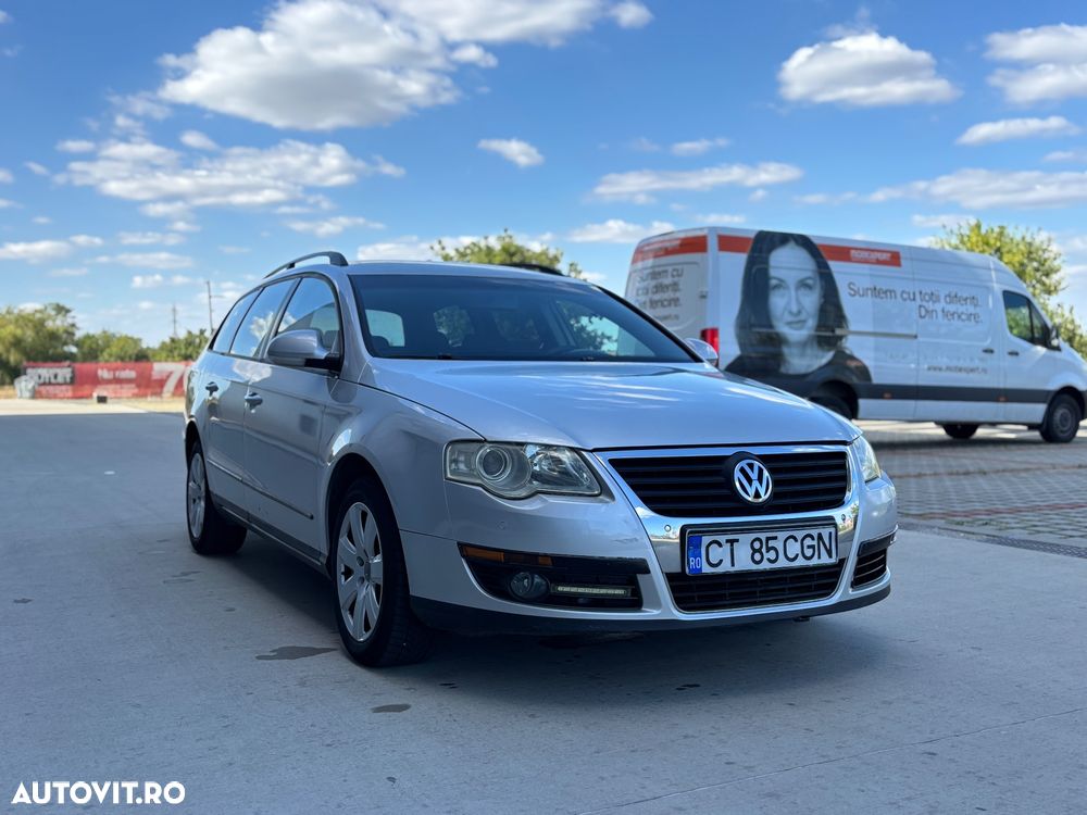 Volkswagen Passat - 8