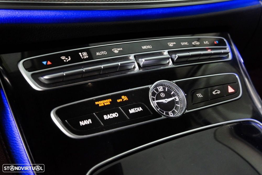 Mercedes-Benz E 220 d Avantgarde - 26