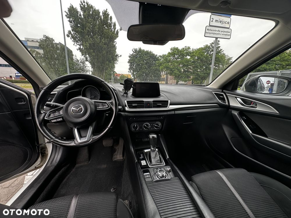 Mazda 3 - 18