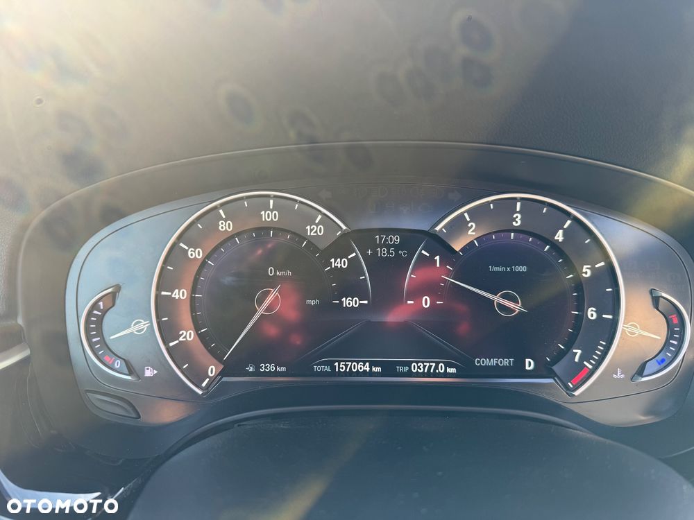 BMW Seria 5 530i Sport Line sport - 8