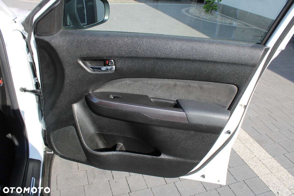 Suzuki Vitara - 24