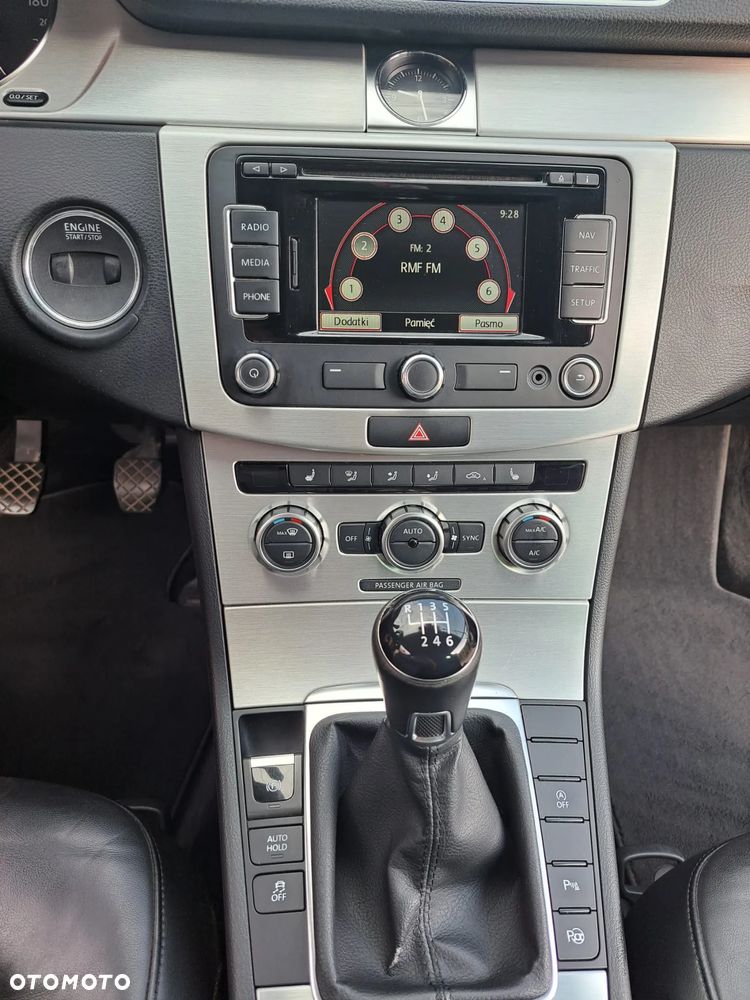 Volkswagen Passat 2.0 TDI 4Mot Highline - 7