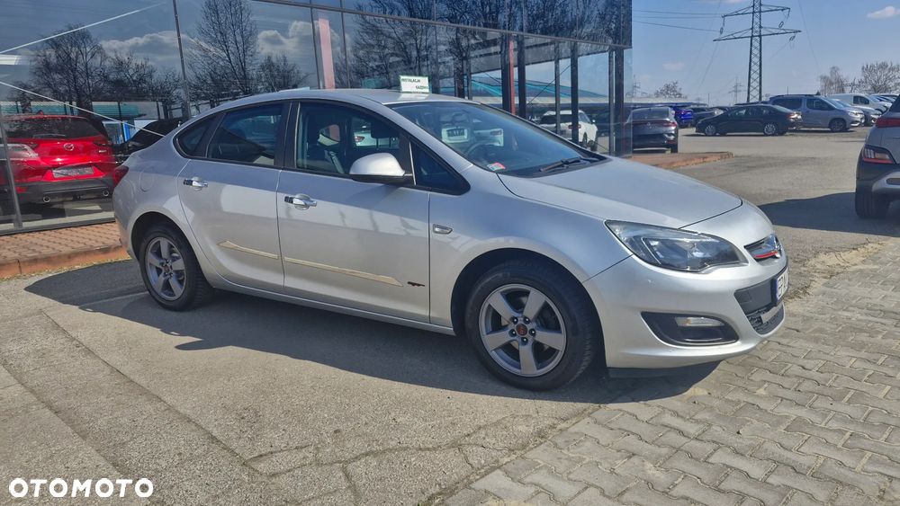 Opel Astra - 3