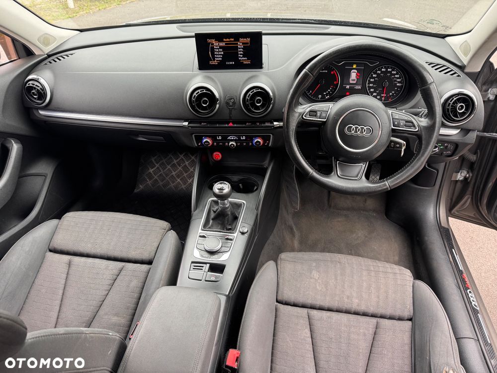 Audi A3 Sportback 1.6 TDI clean diesel Ambiente - 9