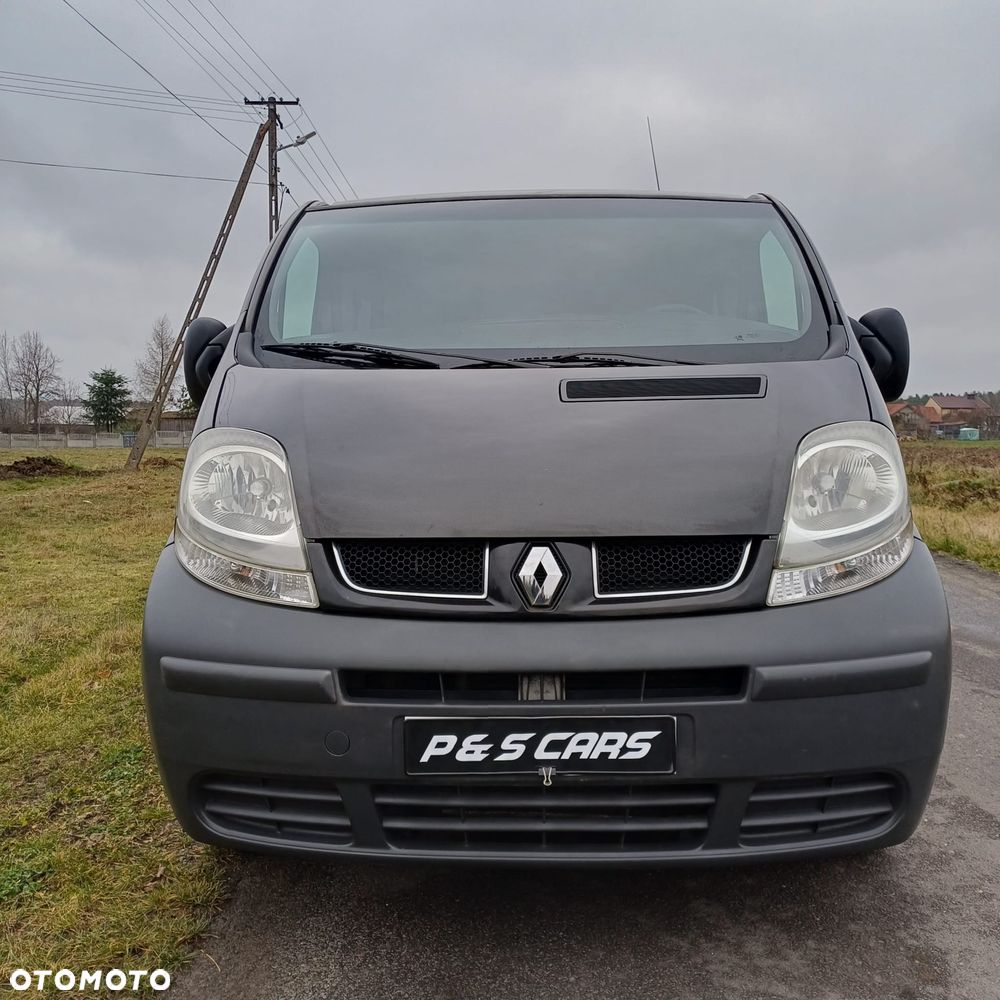 Renault Trafic - 8