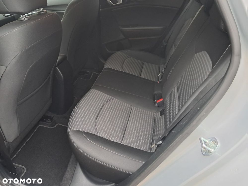 Kia Ceed - 18