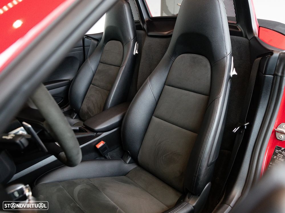 Porsche 718 Boxster 2.0 PDK - 29