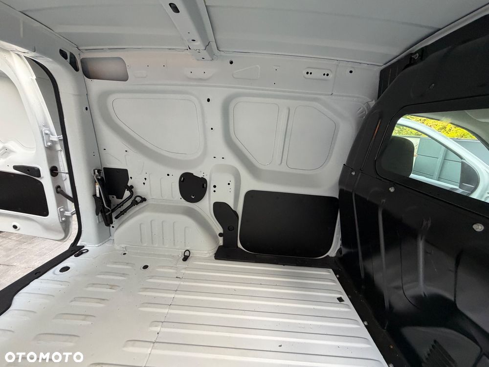 Renault EXPRESS PÓŁ SKÓRY, KLIMATYZACJA, TABLET, TEMPOMAT, 1.5dci - 18