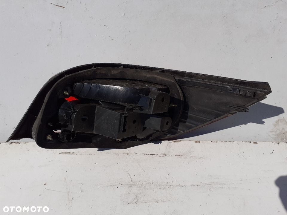 LAMPA TYŁ TYLNA LEWA BMW 5  E60 - 4