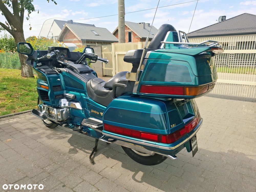Honda GL - 32