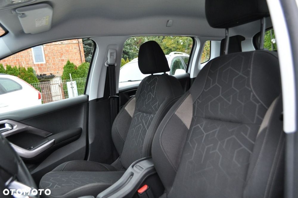 Peugeot 2008 2014