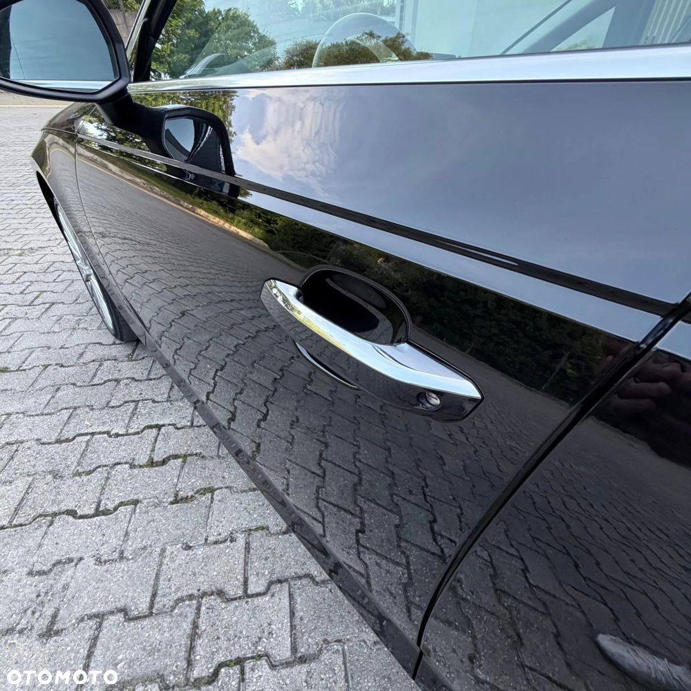 Audi A4 Avant 2.0 TDI sport - 32