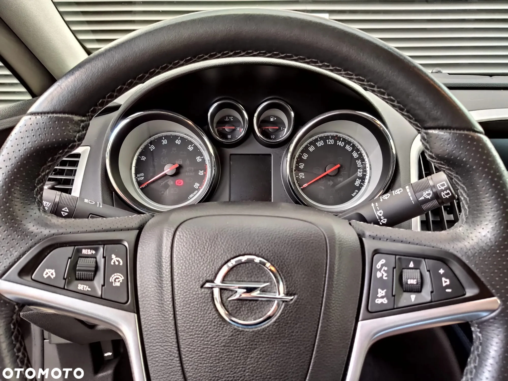 Opel Astra GTC 1.4 Turbo ecoFLEX Start/Stop - 12