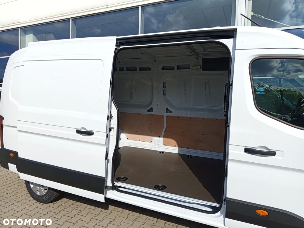 Renault Master - 18