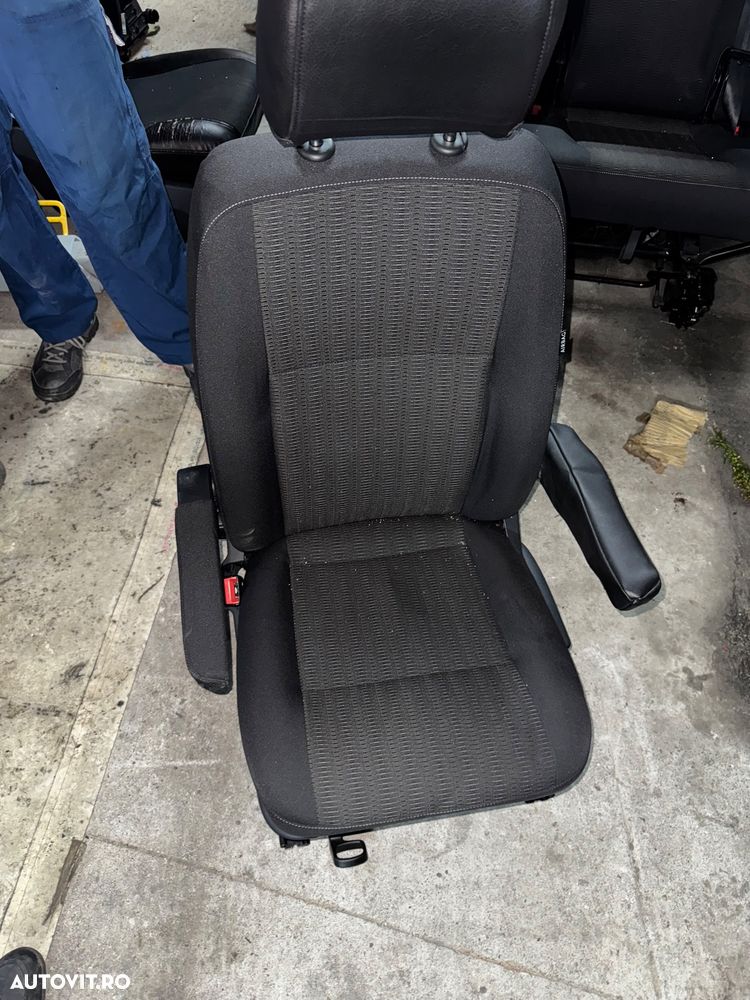 Dezmembram volkswagen transporter / caravelle t6 2.0 tdi biturbo 140.000 km - 10