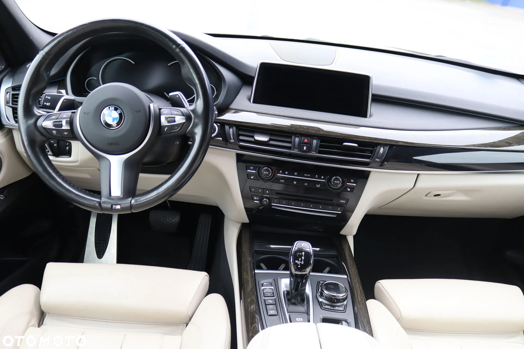 BMW X5 xDrive25d - 8