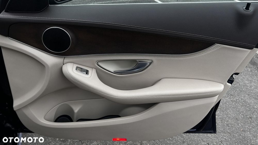 Mercedes-Benz Klasa C - 22