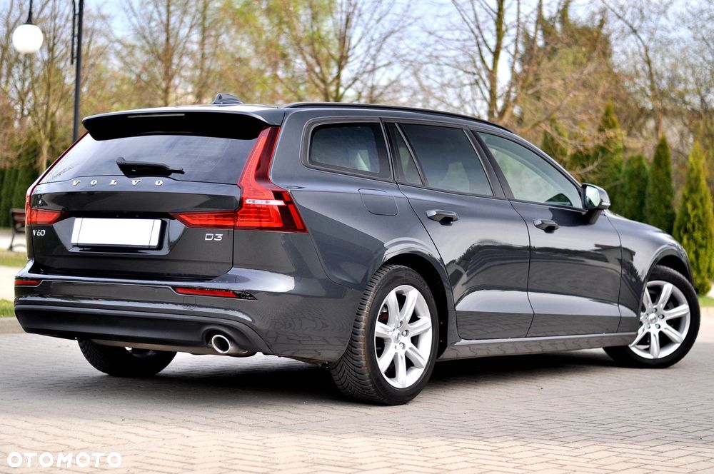 Volvo V60 D3 Geartronic Momentum Pro - 4