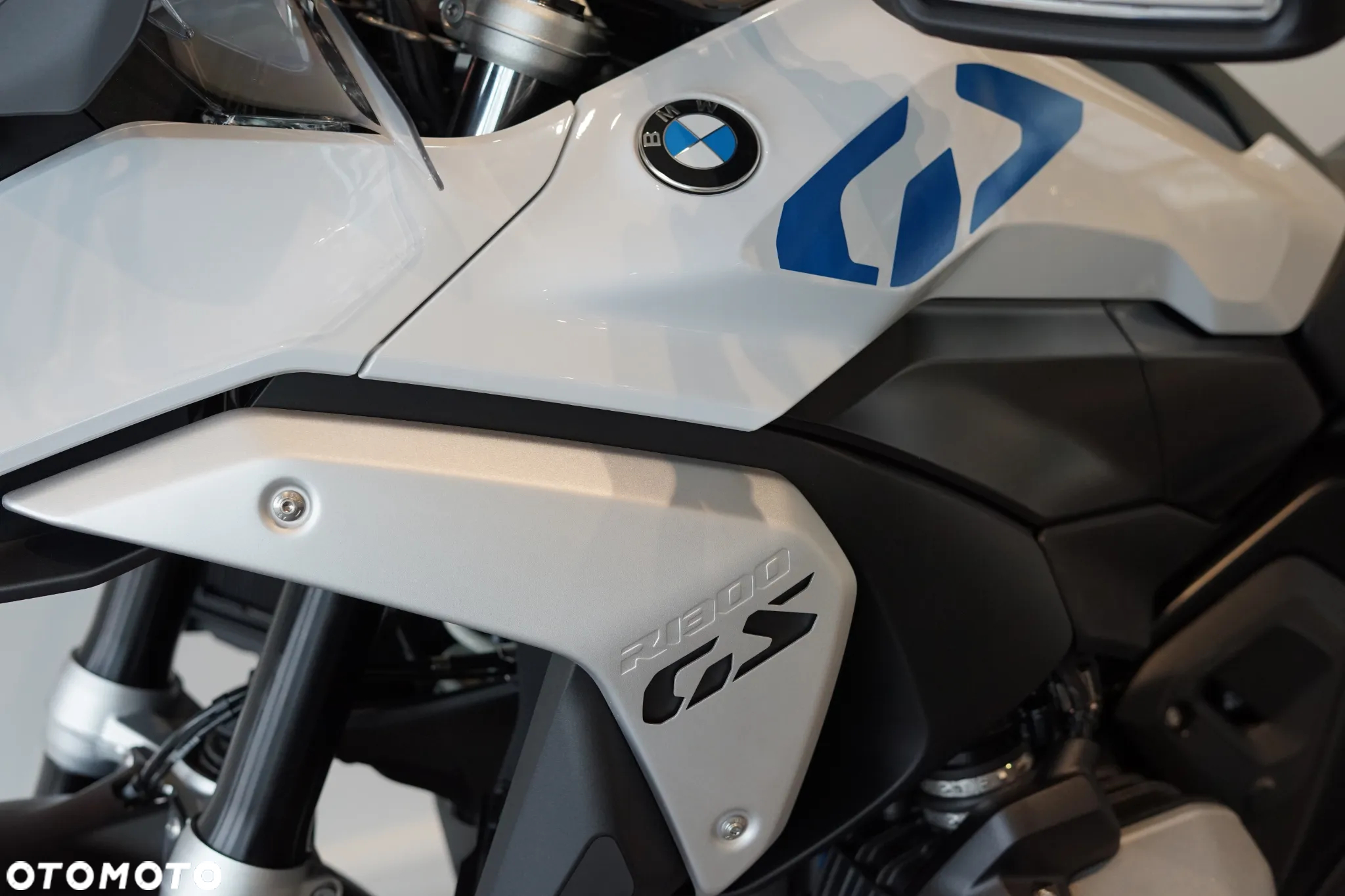 BMW R - 10