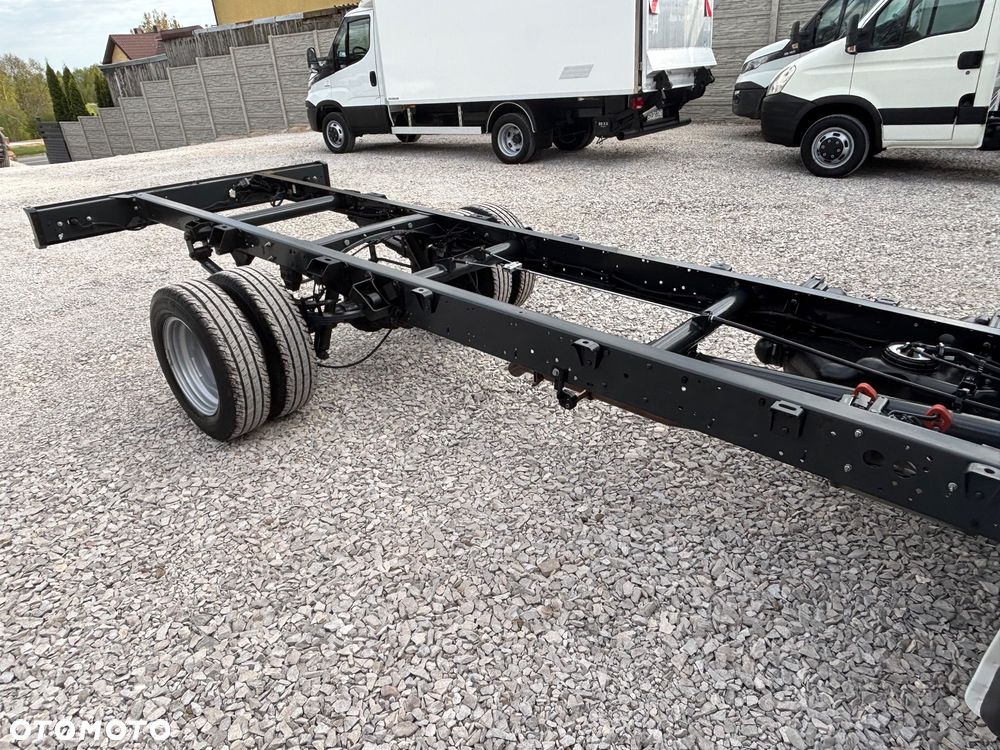 Iveco Daily - 27