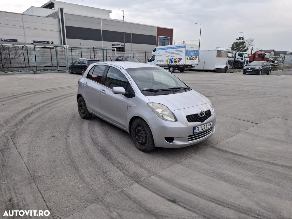 Toyota Yaris 1.4 D-4D Terra - 1