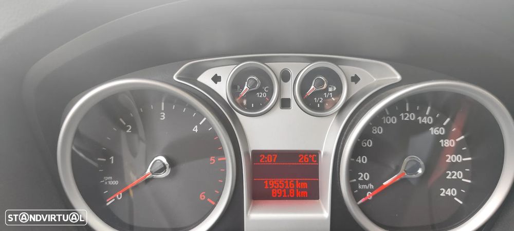 Ford Focus SW 1.6 TDCi Titanium - 19