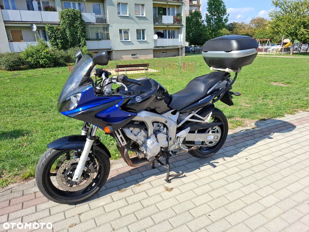 Yamaha FZ6 - 2
