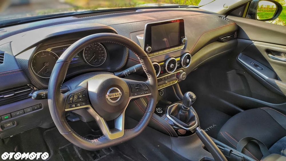 Nissan Sentra - 20