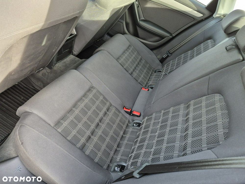 Audi A4 Allroad - 19