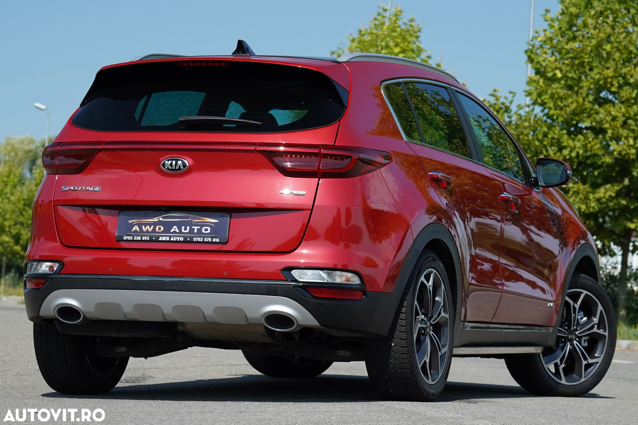 Kia Sportage 1.6 CRDI AWD GT LINE - 3