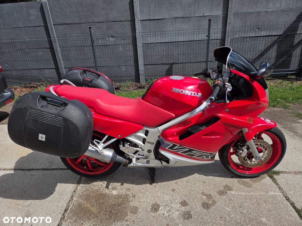 Honda VFR - 5