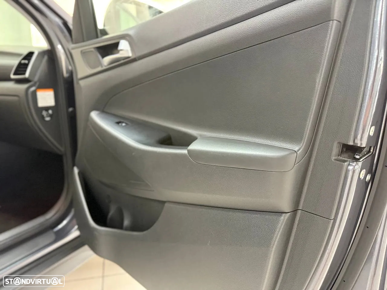 Hyundai Tucson 1.6 CRDi N-Line DCT - 23