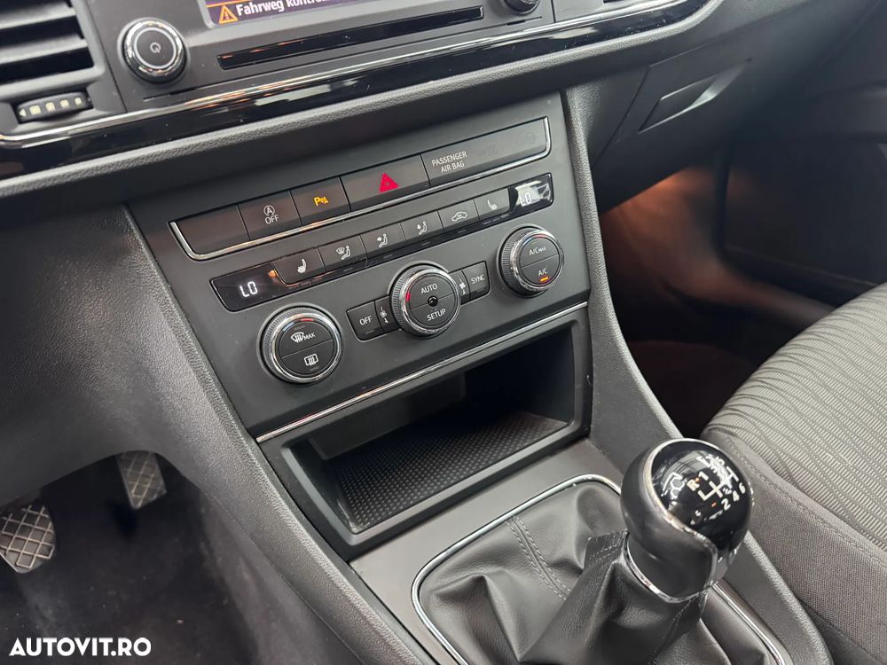 SEAT Leon 2015 — imagine 17