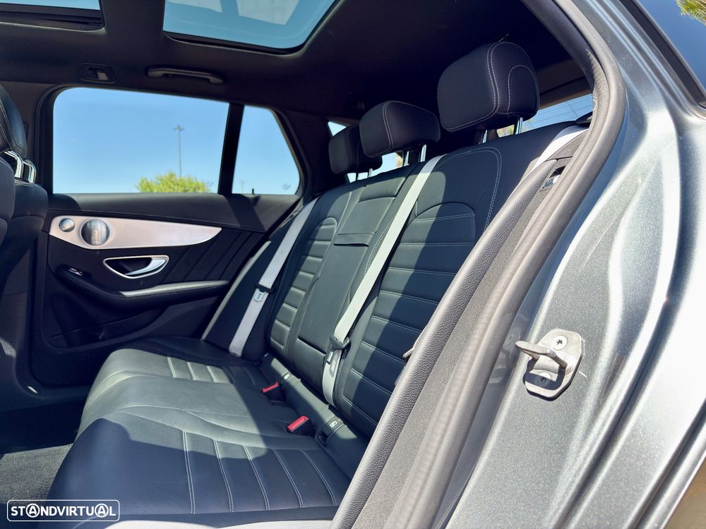 Mercedes-Benz C 43 AMG 4-Matic - 9