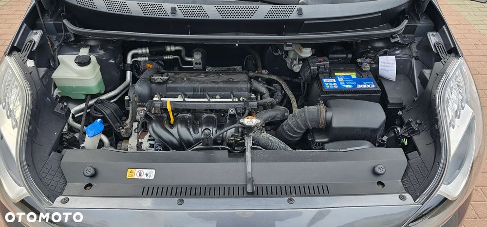 Hyundai ix20 1.4 blue Comfort - 23