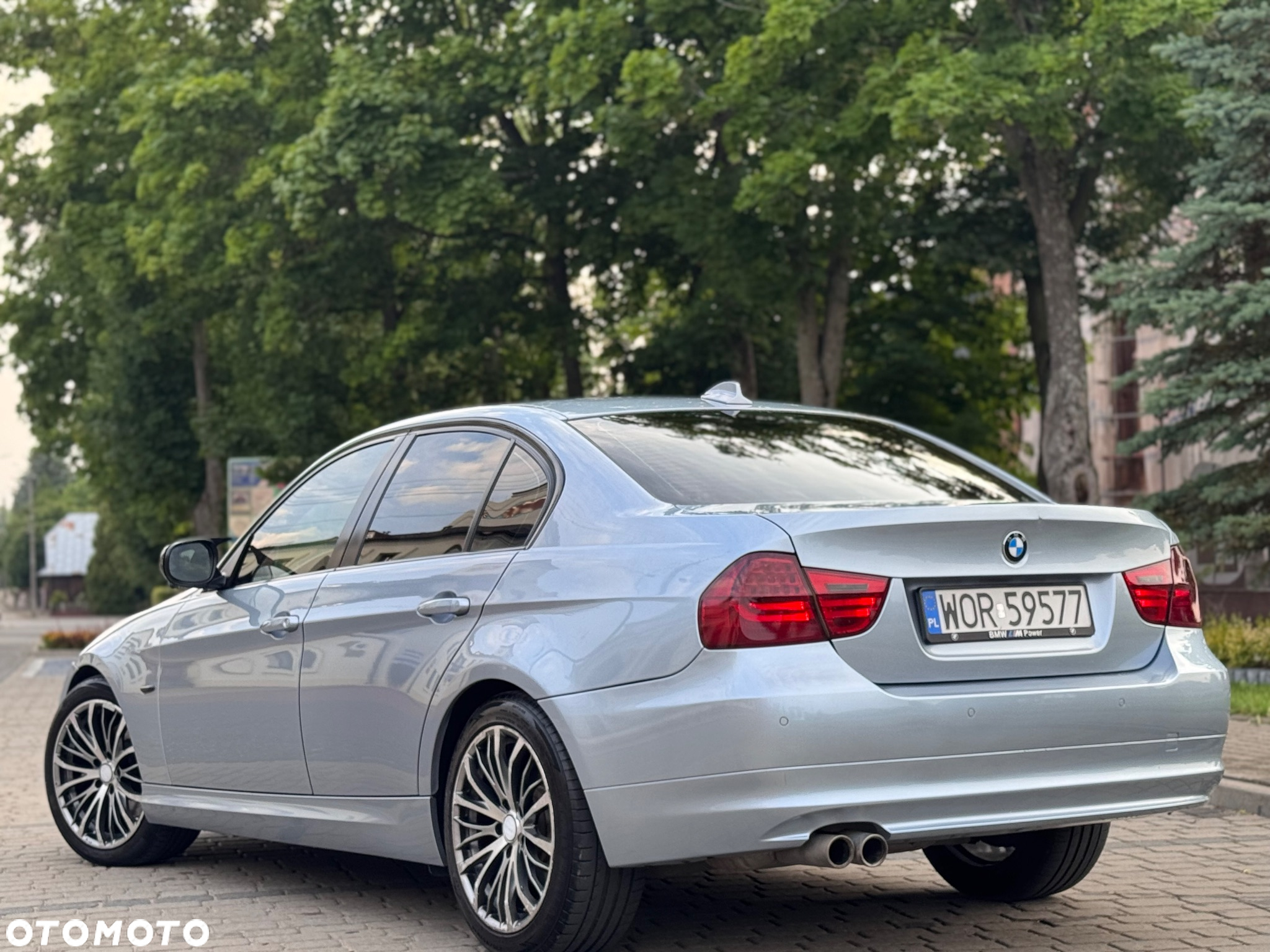 BMW Seria 3 - 16