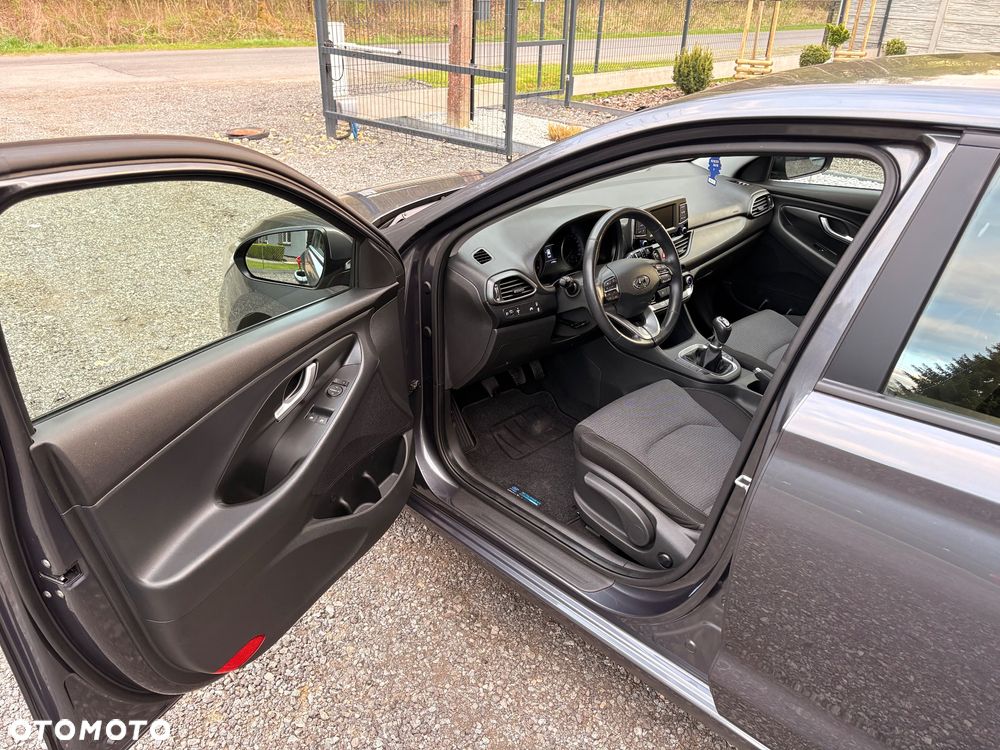 Hyundai i30 1.4 Trend - 13