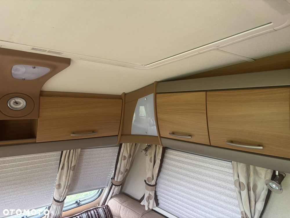 SWIFT CONQUEROR 540 - 11